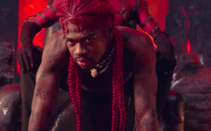 Lil Nas X choque avec son clip blasphématoire et ses baskets contenant du sang humain