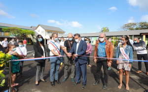 Inauguration de la cuisine centrale et du centre aquatique de Saint-Philippe