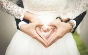 La future mariée fait tout pour attraper le Covid avant son mariage