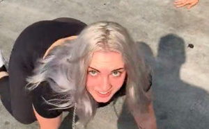 Elle gagne près d'un million par an en vivant une vie de chien !