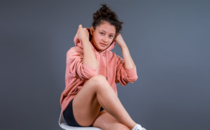 Emilie Dorval : elle a appris à accepter les cicatrices sur son corps