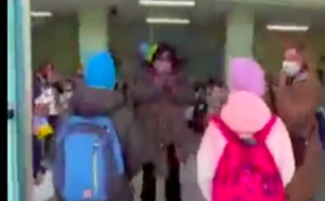 La vidéo virale des petits écoliers ukrainiens ovationnés en Italie