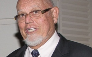 Alain-Marcel Vauthier arrête