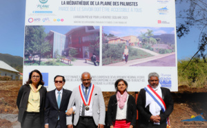 Pose de première pierre de la Médiathèque de la Plaine des Palmistes