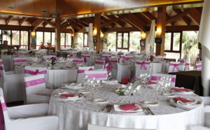 Le futur marié se suicide, elle ne peut se faire rembourser les frais de la salle de réception