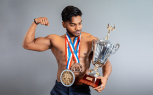 John's Vingadassalom, devenu champion de bodybuilding pour faire face aux moqueries