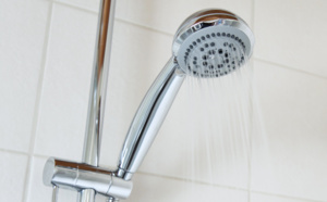 L'adolescente meurt électrocutée par sa télévision