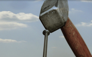 Elle loue son mari pour environ 45 euros à d’autres femmes et ça marche !