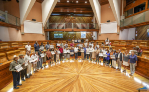 Omaj pou bann transmeter-transmetez lo moring tradisyonel