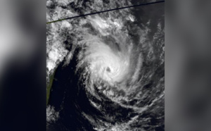 Cyclone Colina en 1993 : il y a 30 ans, l'oeil passait sur La Réunion