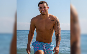 Trop beau, il déclare vivre un calvaire