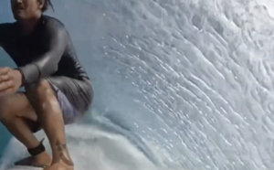 Le surfeur hawaïen Mikala Jones victime d'un terrible accident mortel sur une vague immense