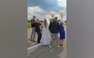 VIDEO : Il est complètement ivre à sa cérémonie de mariage