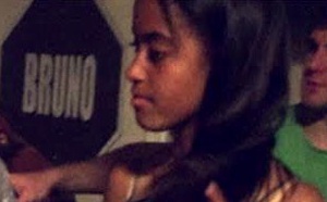 Malia Obama: nouvelle photo polémique