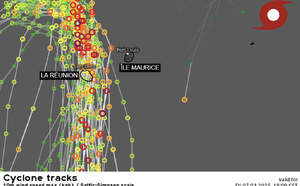 Les cyclones qui ont meurtri La Réunion