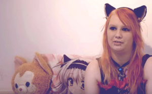 Elle est persuadée d'être un chat!