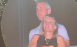 Calin viral avec sa maîtresse au concert de Colplay : le big boss démissionne