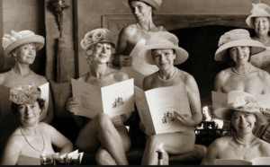 Quinquagénaires et plus: elles posent ultra sexy!