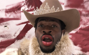 Lil Nas X arrêté à Los Angeles quasi nu dans la rue