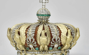 Vol au Louvre : la couronne de l’impératrice Eugénie retrouvée après le cambriolage