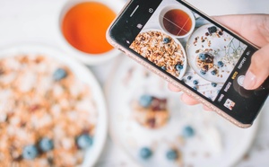 La pression d’avoir une vie “intéressante”