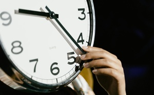 Passage à l’heure d’été : pourquoi ce petit décalage bouleverse autant nos rythmes