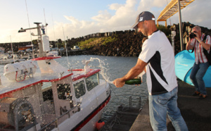Baptême du bateau de Charles Delmas à Sainte-Marie