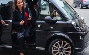 Ségolène Royal revient dans la course à l’Élysée et annonce sa candidature à la primaire socialiste