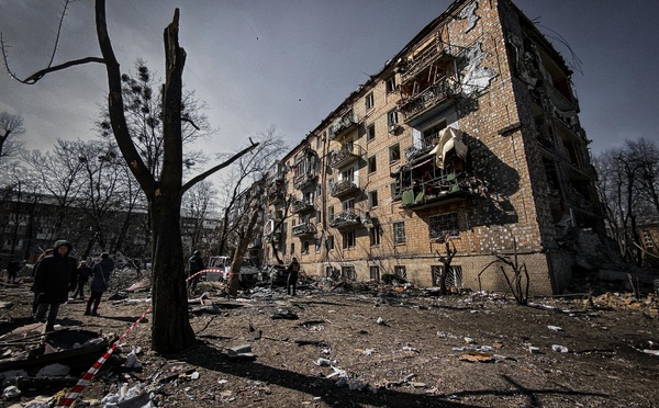 Kiev sous les bombes : après la trêve annoncée, l’Ukraine replonge dans une nuit de feu