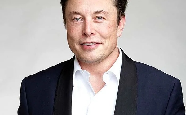Elon Musk entre dans le club des mille milliards : le pari fou de SpaceX propulse sa fortune vers un nouveau sommet