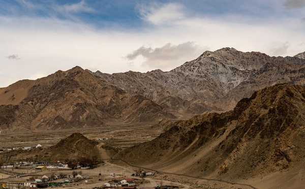 Népal et Tibet : un torrent de boue dévaste l’Himalaya, au moins 273 morts et plus de 1 300 disparus