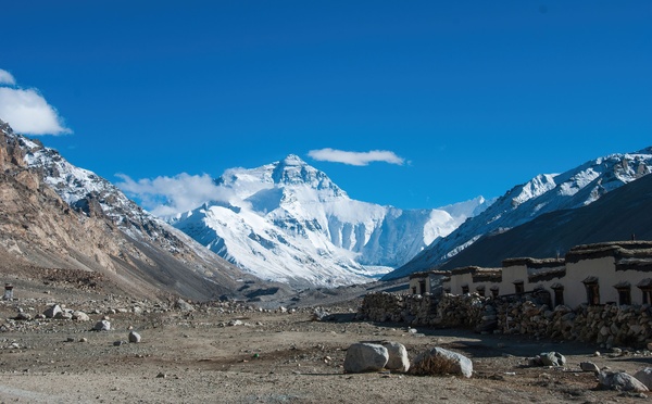 Violent séisme au Tibet : un tremblement de terre de magnitude 7 fait des victimes et provoque des effondrements