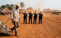 La police de l’immigration américaine expulse des Cubains au Congo