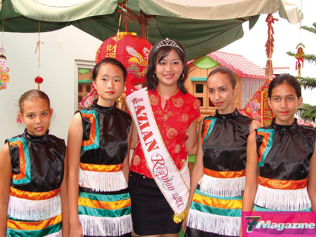 Miss-Azian-et-les-danseuses-de-l'ABCC