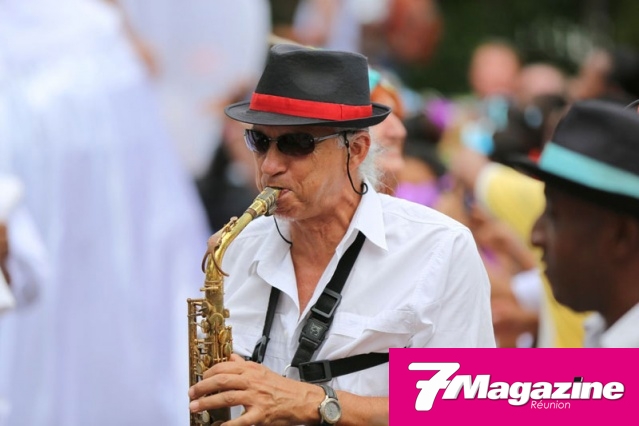 roz7qksh-IZuRXmp5HUQFR8y2Ahds9q7264-xlj4G58